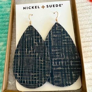 BNIB Nickel and Suede Oxford Trellis Earrings